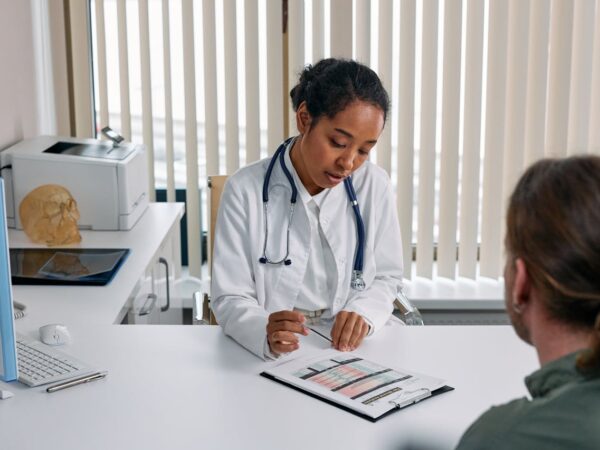 What to Expect During Your First Visit to an Eye Care Hospital